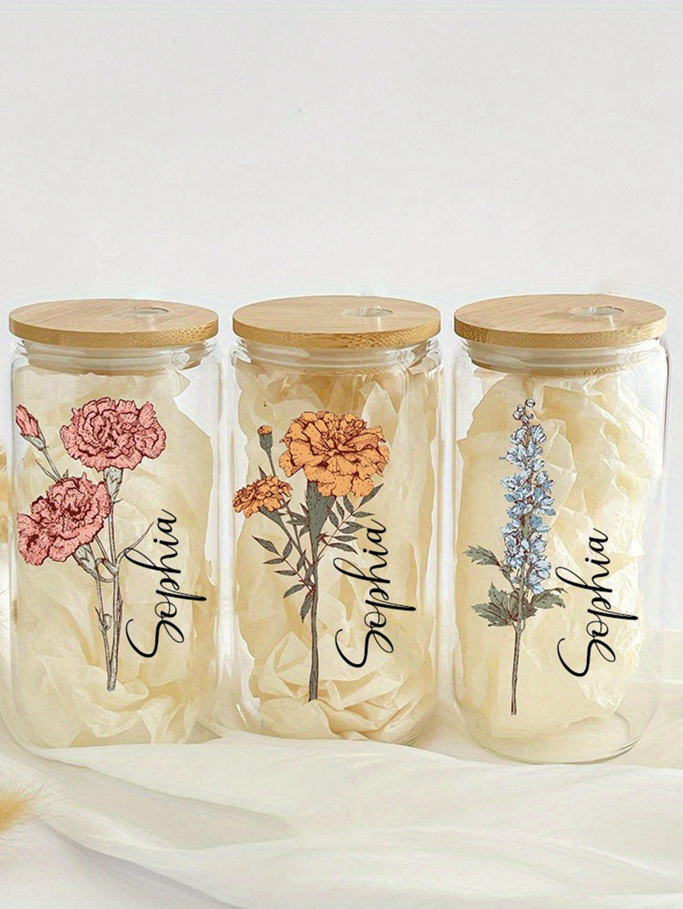 Personalized Daisy Glass Iced Coffee Mug with Bamboo Lid