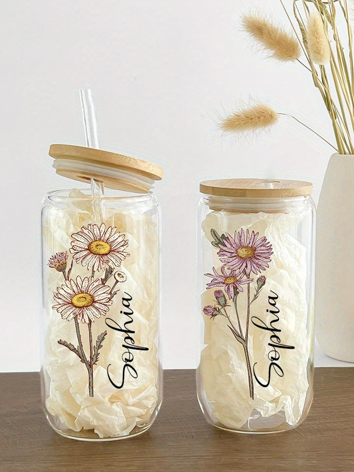 Personalized Daisy Glass Iced Coffee Mug with Bamboo Lid