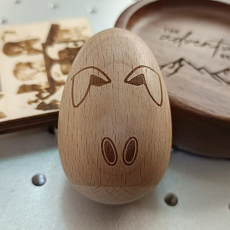 Personalized carved wooden Easter egg, natural wood color beech wood simulation egg