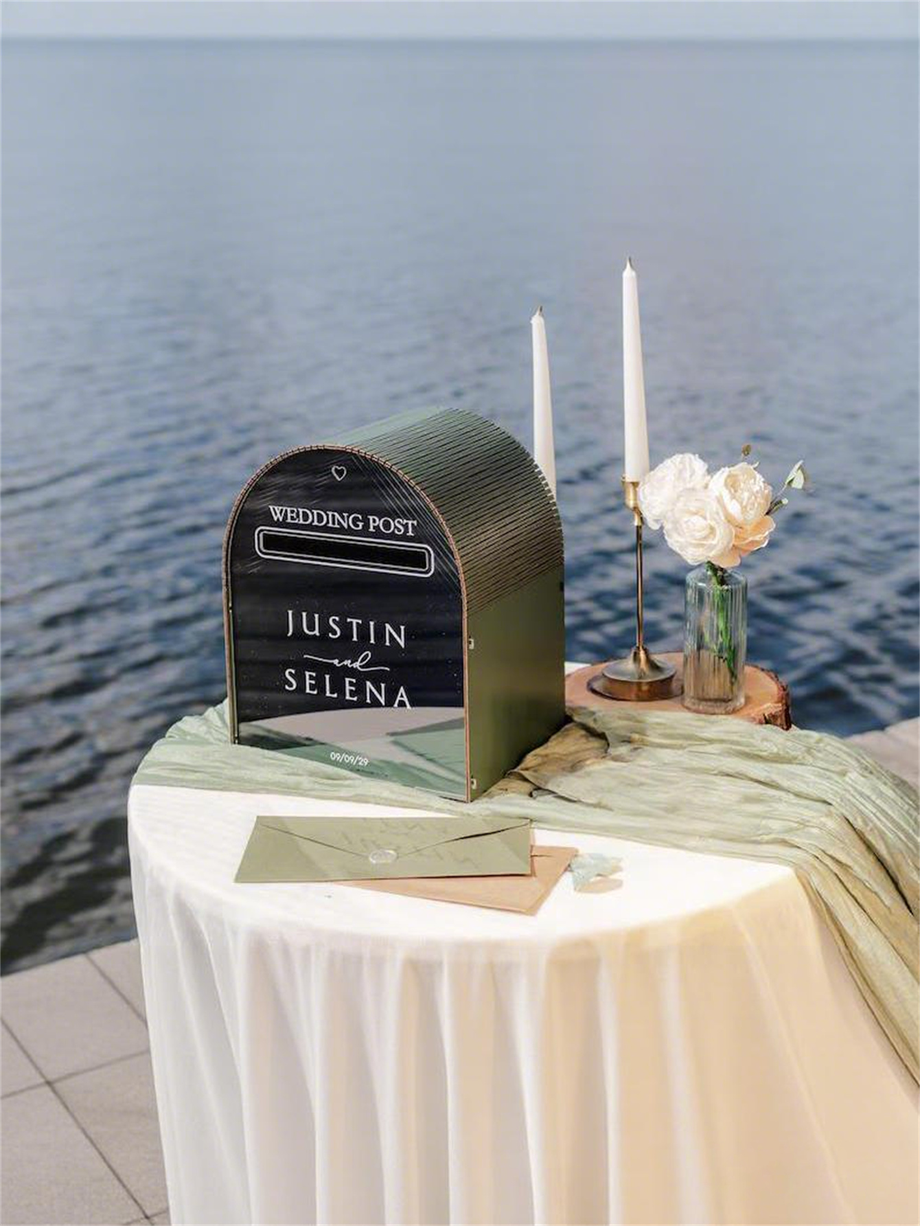 Wedding postcard box, acrylic printed card box, wooden personalized card money box at the reception desk (with coin slot)