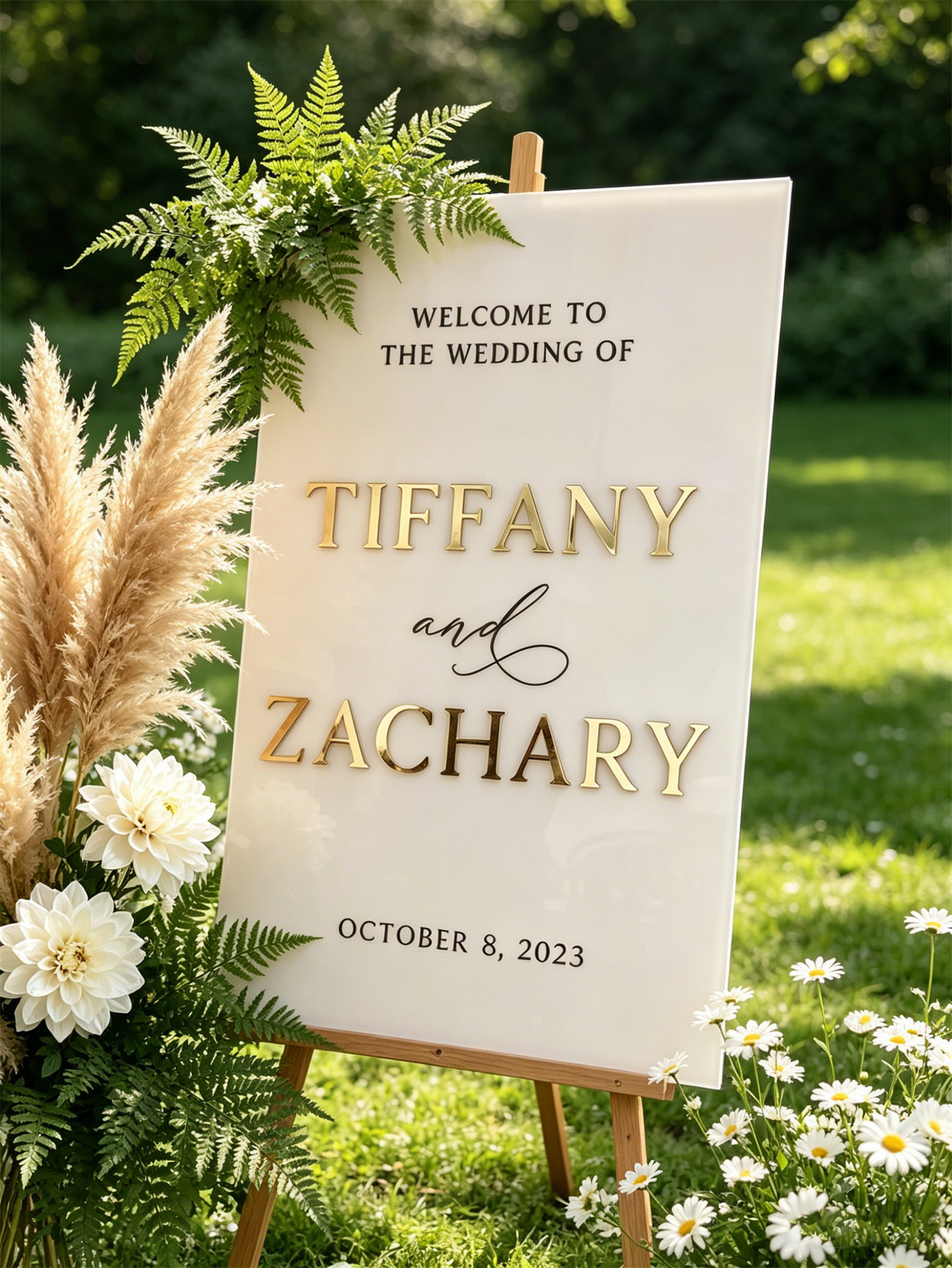 Wedding Welcome Sign - Personalized acrylic wedding welcome sign, modern and fashionable decoration of the wedding entrance. Welcome to our wedding sign