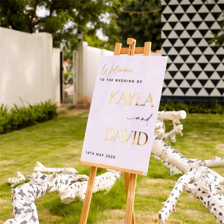 Wedding Welcome Sign - Personalized acrylic wedding welcome sign, modern and fashionable decoration of the wedding entrance. Welcome to our wedding sign