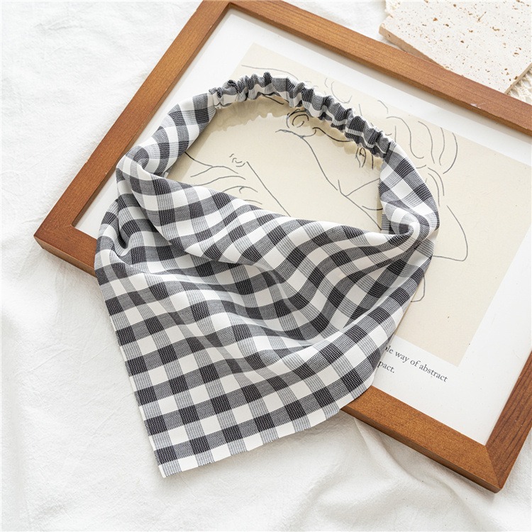 Customizable Embroidered Gingham Pet Bandana Bib