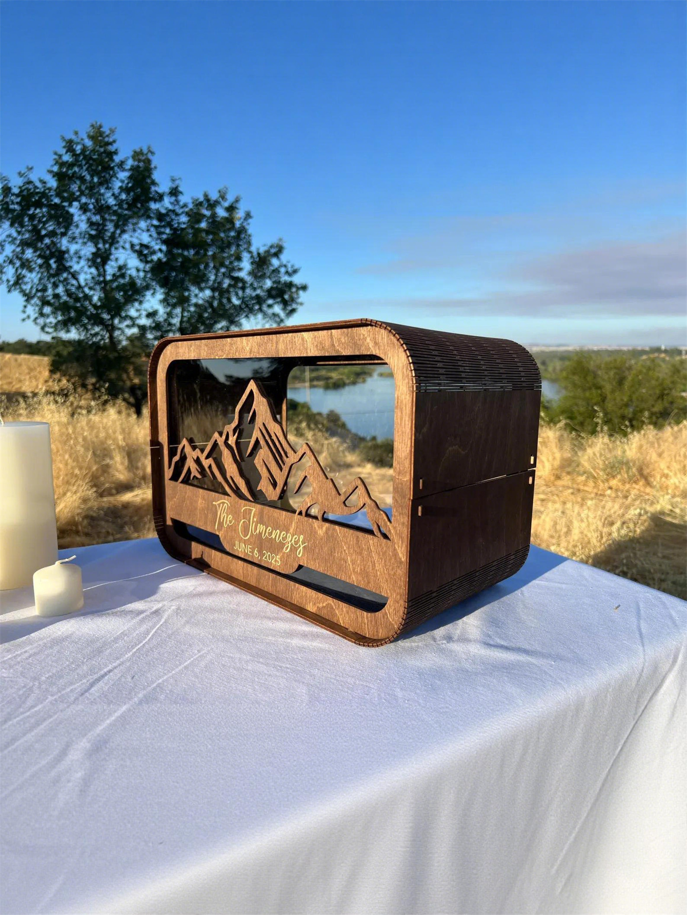 Personalized mountain view wedding greeting card box, country-style wooden coin box, custom engagement gift