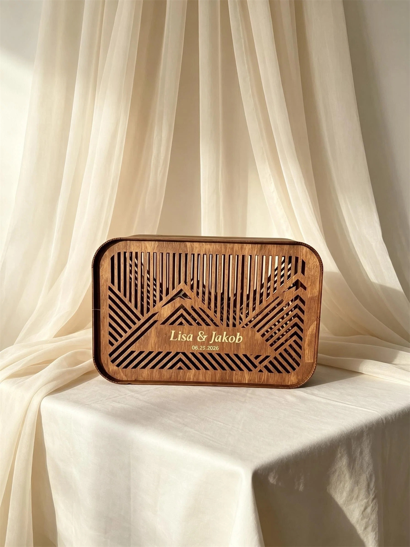 Mountain Wild Style wedding greeting card box, personalized wooden gift envelope box, can store wedding greeting cards, cash gifts and donations