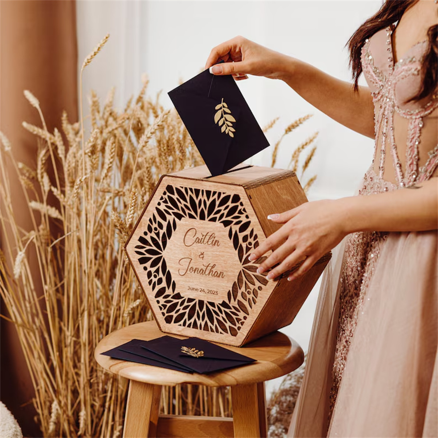 Rural-style wedding card box: Carved wooden souvenirs, personalized engagement gifts for the newlyweds