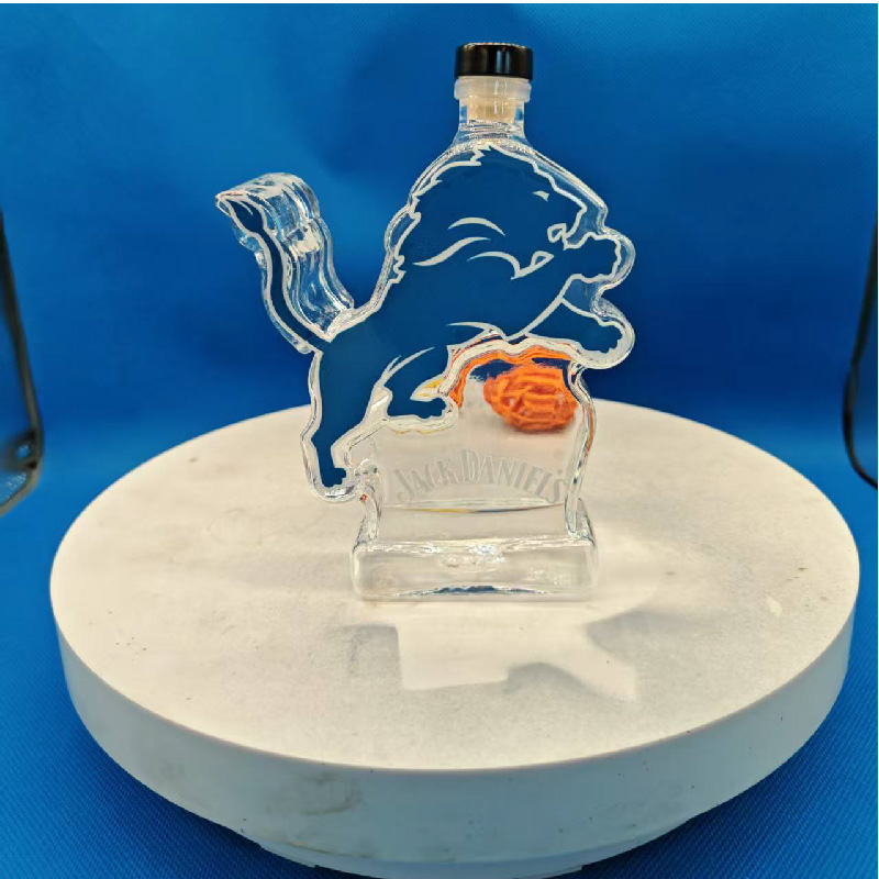 DIY Name Lion Whiskey Bottle